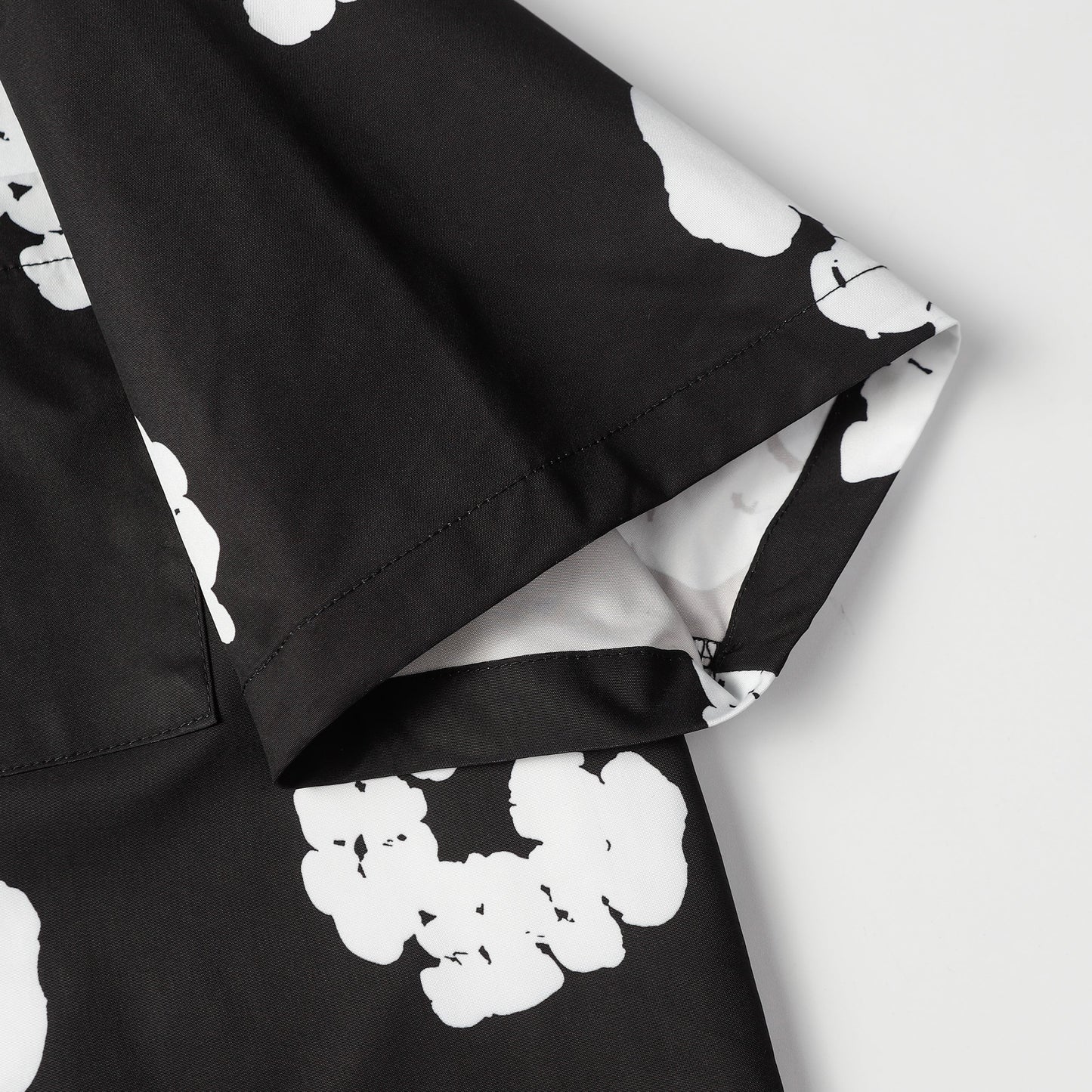 DENIM TEARS  T-shirt  0386